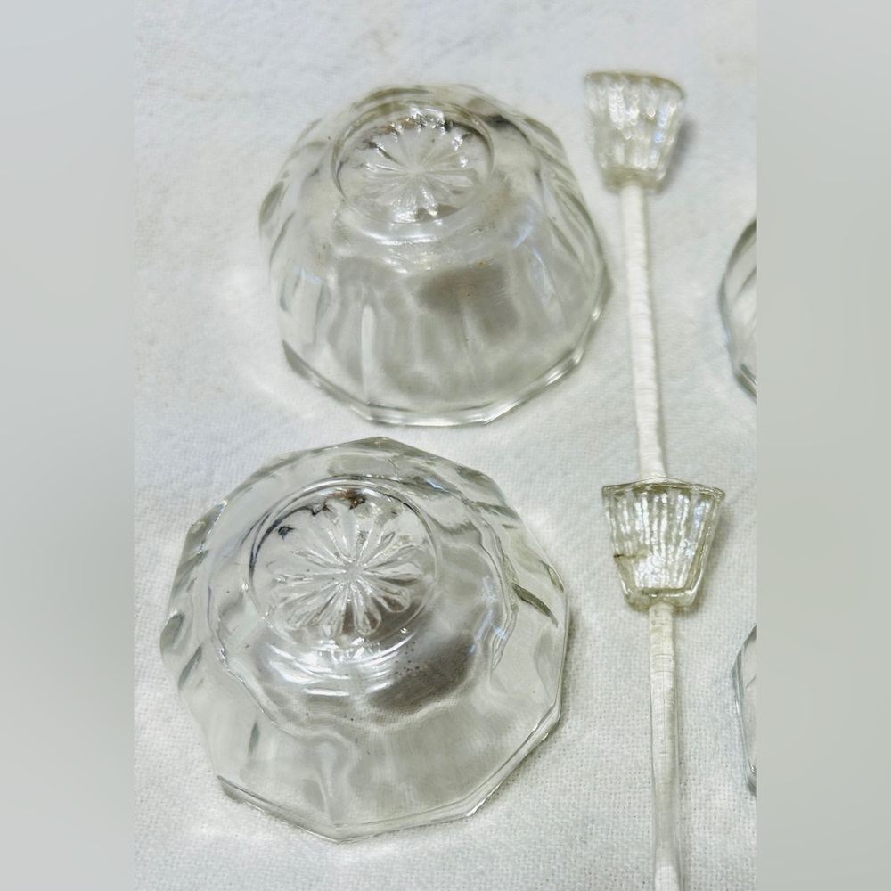 Vintage salt cellars with glass salt spoons, set of 6. Westmoreland, paneled. - Picture 4 of 5